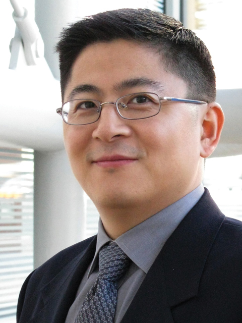 Dr. Christopher Li