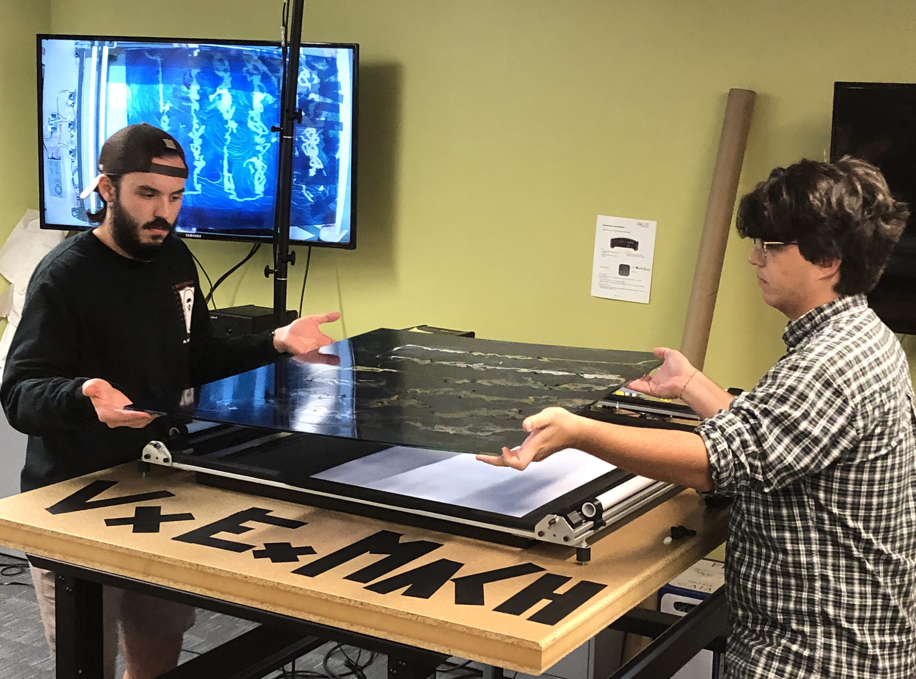 Drexel Students Collaborate With Opera Philadelphia To Create a Device That Translates a Song Into Visual Art image