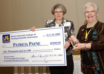 Dean Donnelly presents big check to winner