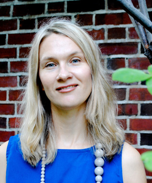 Dr. Asta Zelenkauskaite