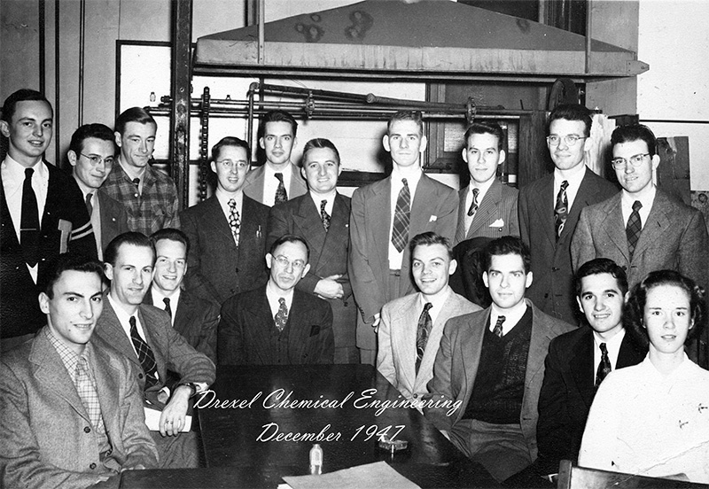 Alice Forbes with her fellow chemical engineers in 1947.