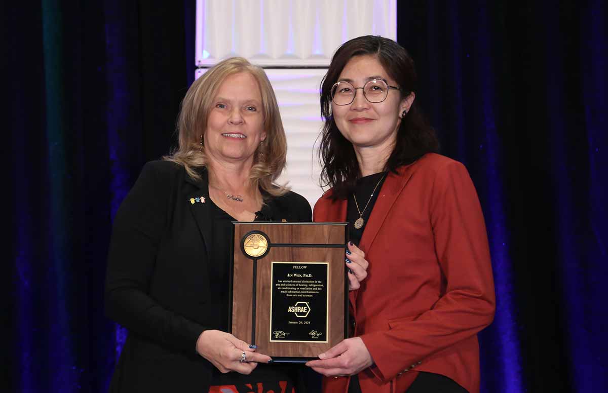 Dr. Wen receives award
