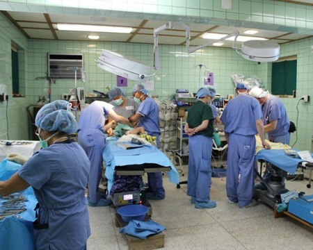 Drexel medical student Matthew Recker in Paro, Bhutan with Surgicorps - Operating Room.