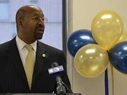 Mayor Nutter Relaunches Program to Help Working Philadelphians Buy Homes