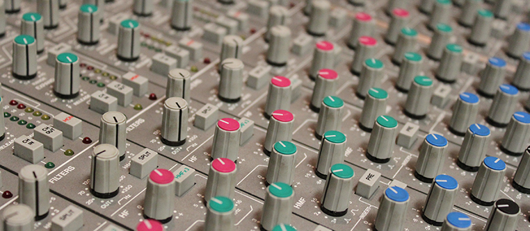 Music Industry Gear Knobs
