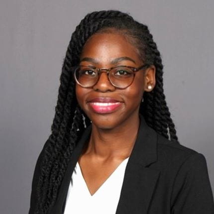 Dionne Williams headshot