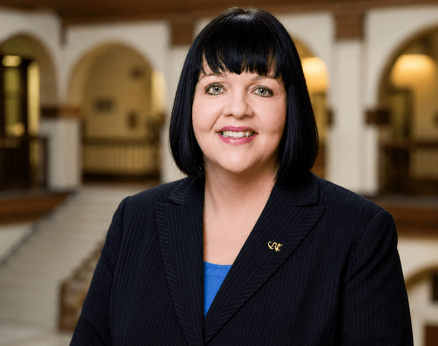 Patty Dalessandro headshot