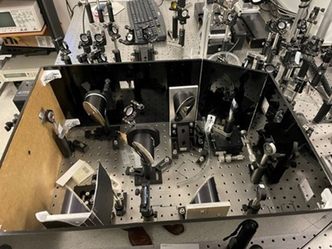 Ultrafast Time-Resolved Terahertz Spectroscopy (TRTS)