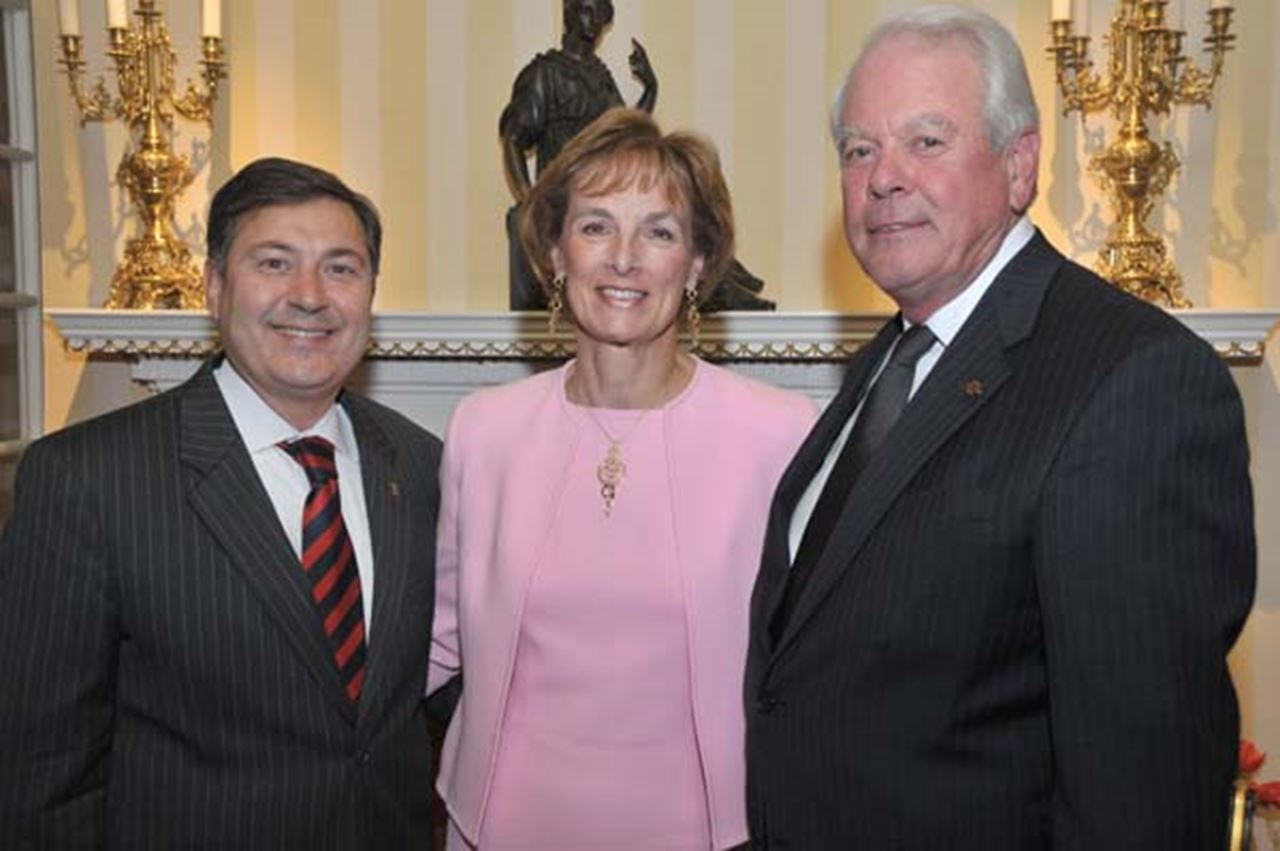 Chapel Family Endows Dean’s Chair in Leadership at LeBow College of Business with $2.5 Million Gift