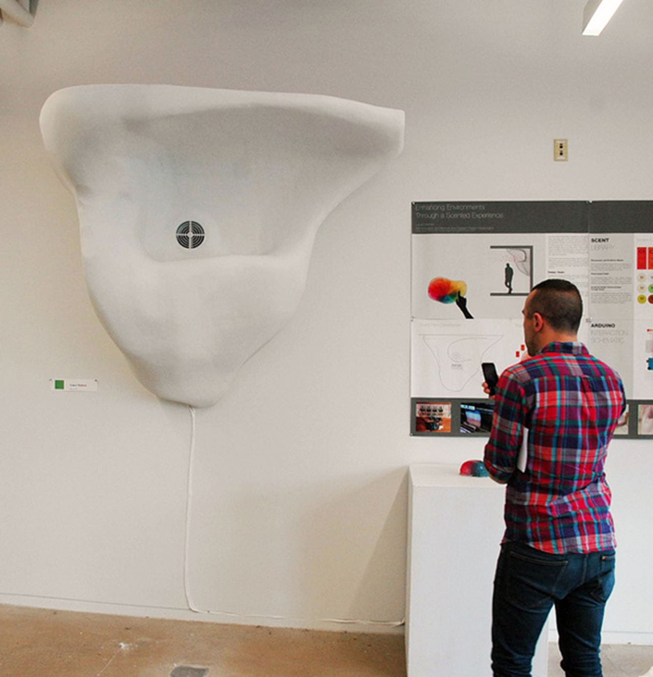 Scent communication device