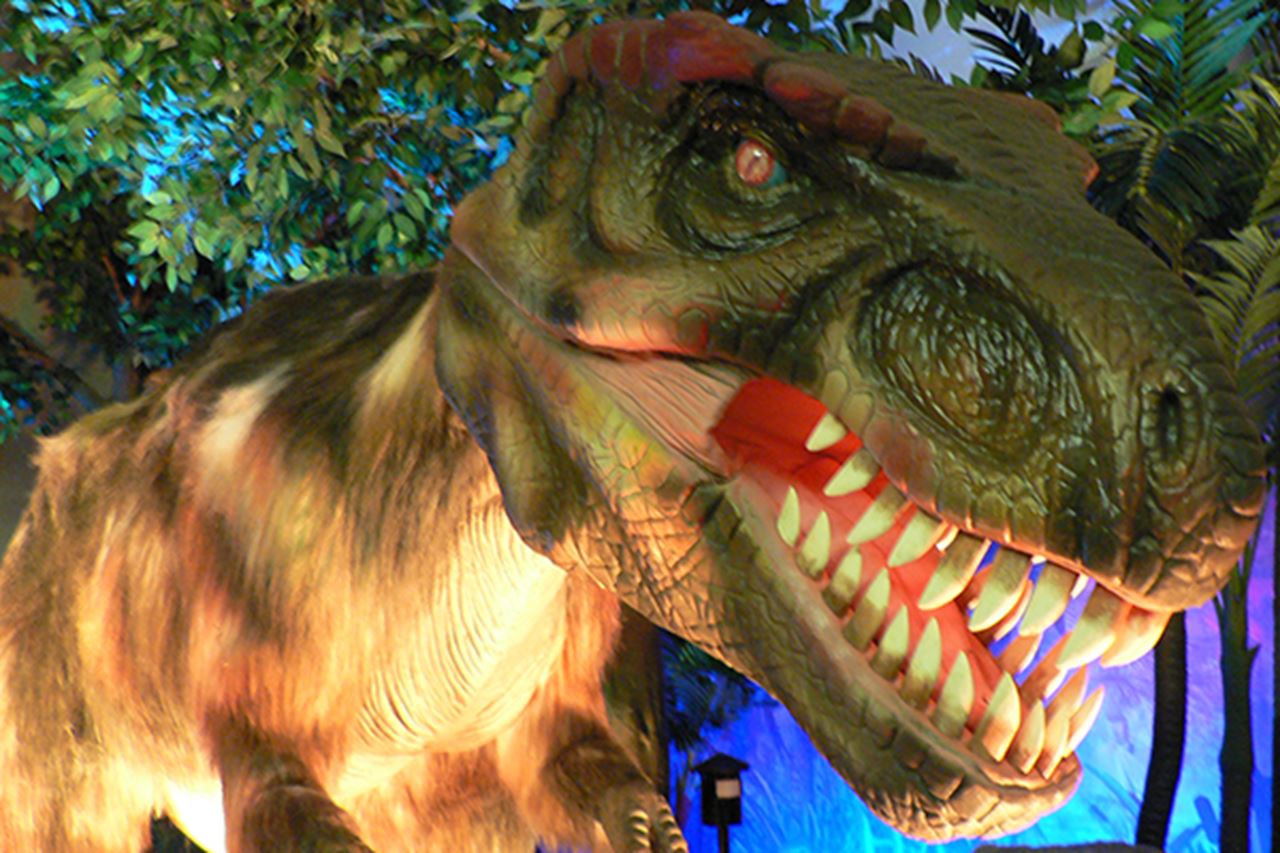 Animatronic T. rex