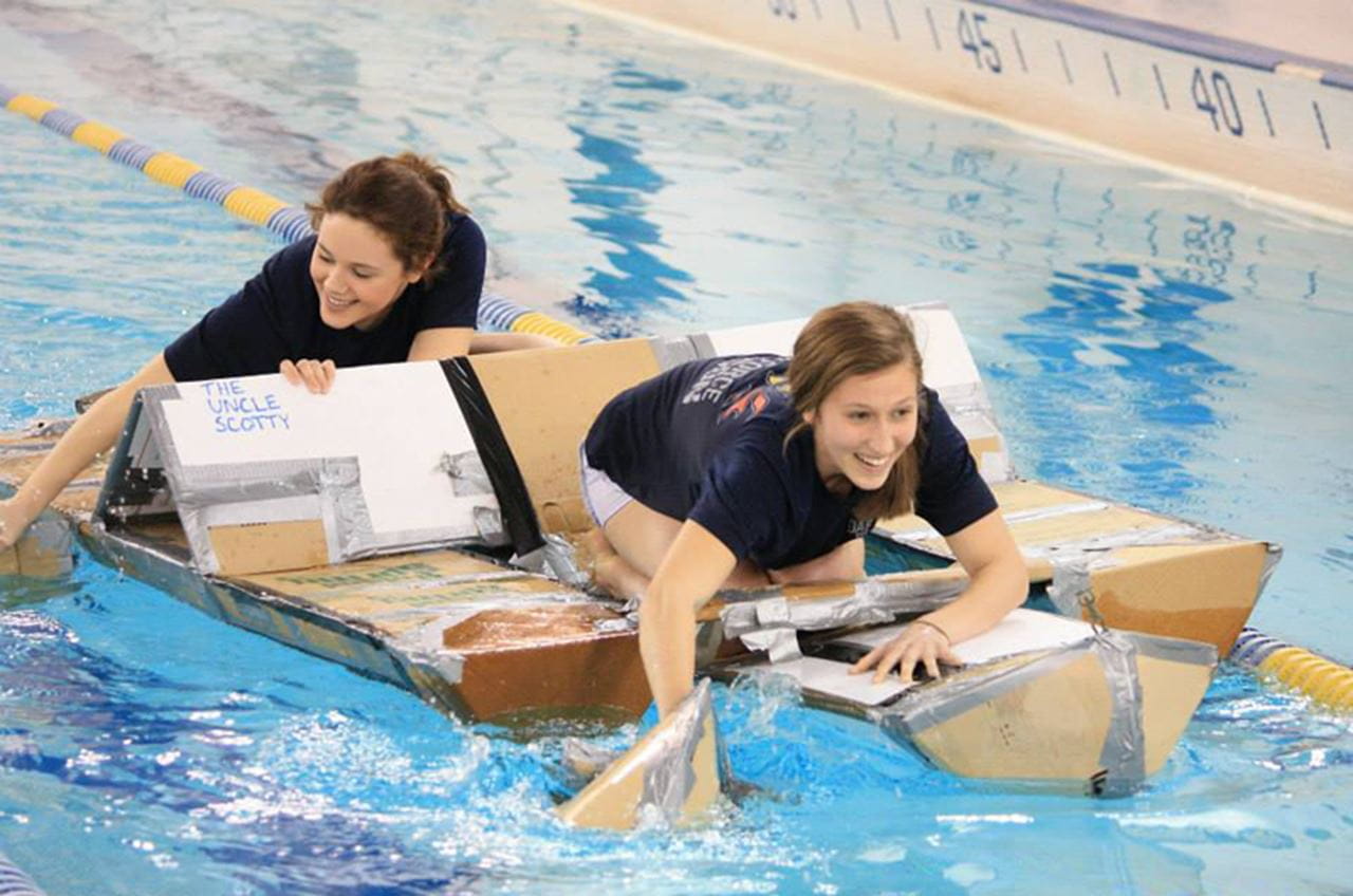 The Uncle Scotty team in last year's Rec Recycle Regatta on their way to securing the Black Pearl Award for speed.