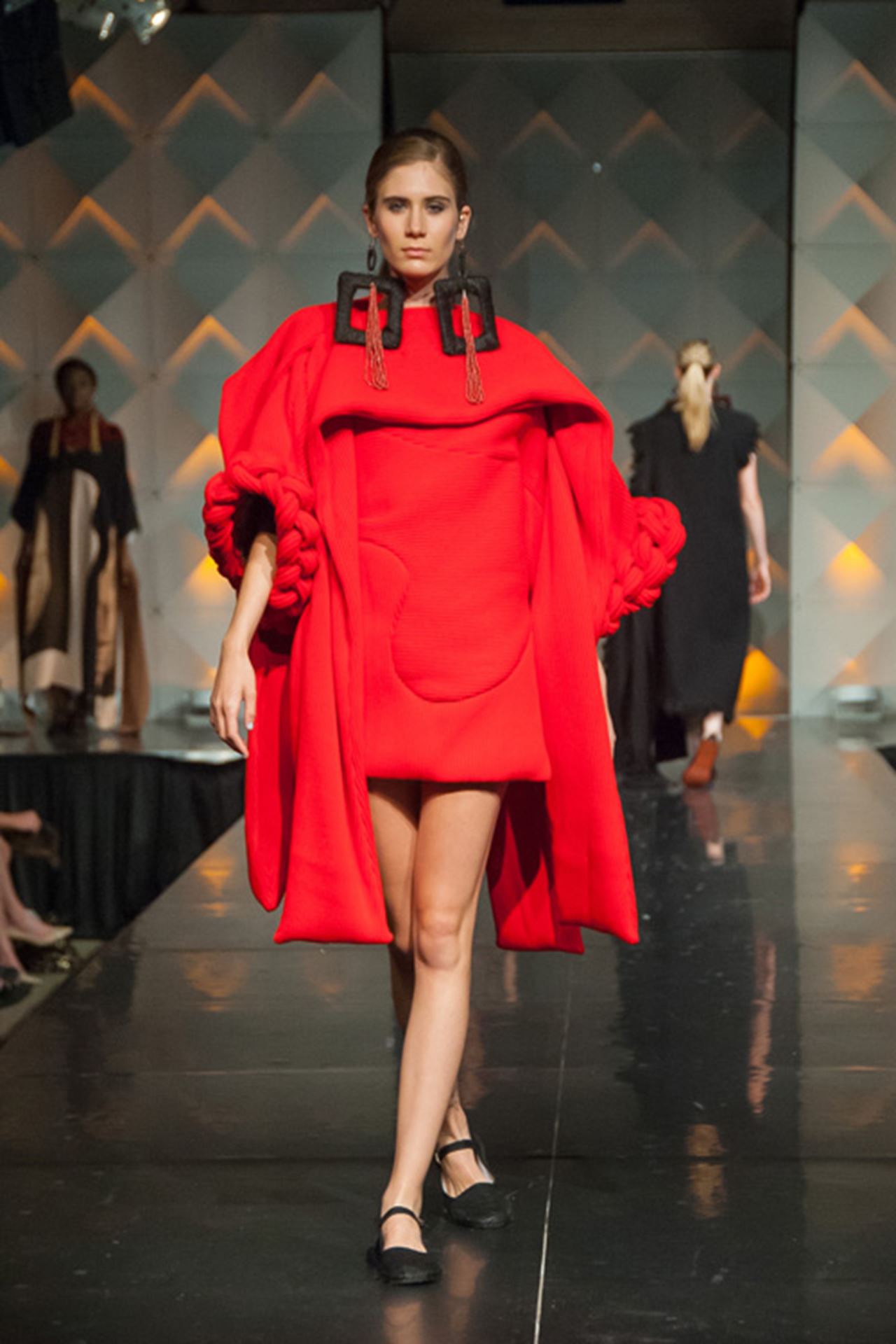 Destination Maternity Award: Most Saleable Graduate Collection — Yi Deng.