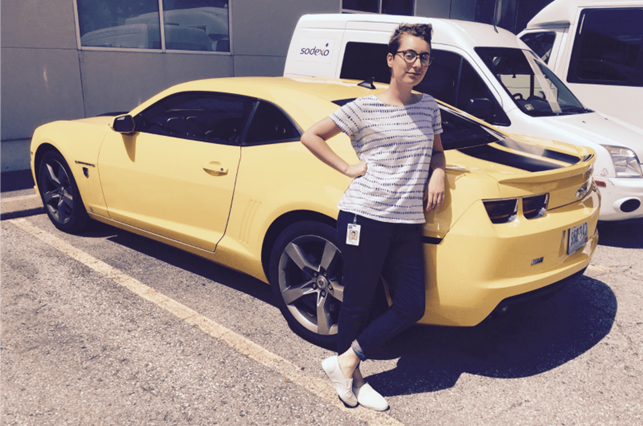 Gina Lerman alongside Bumblebee from the Transformers movies
