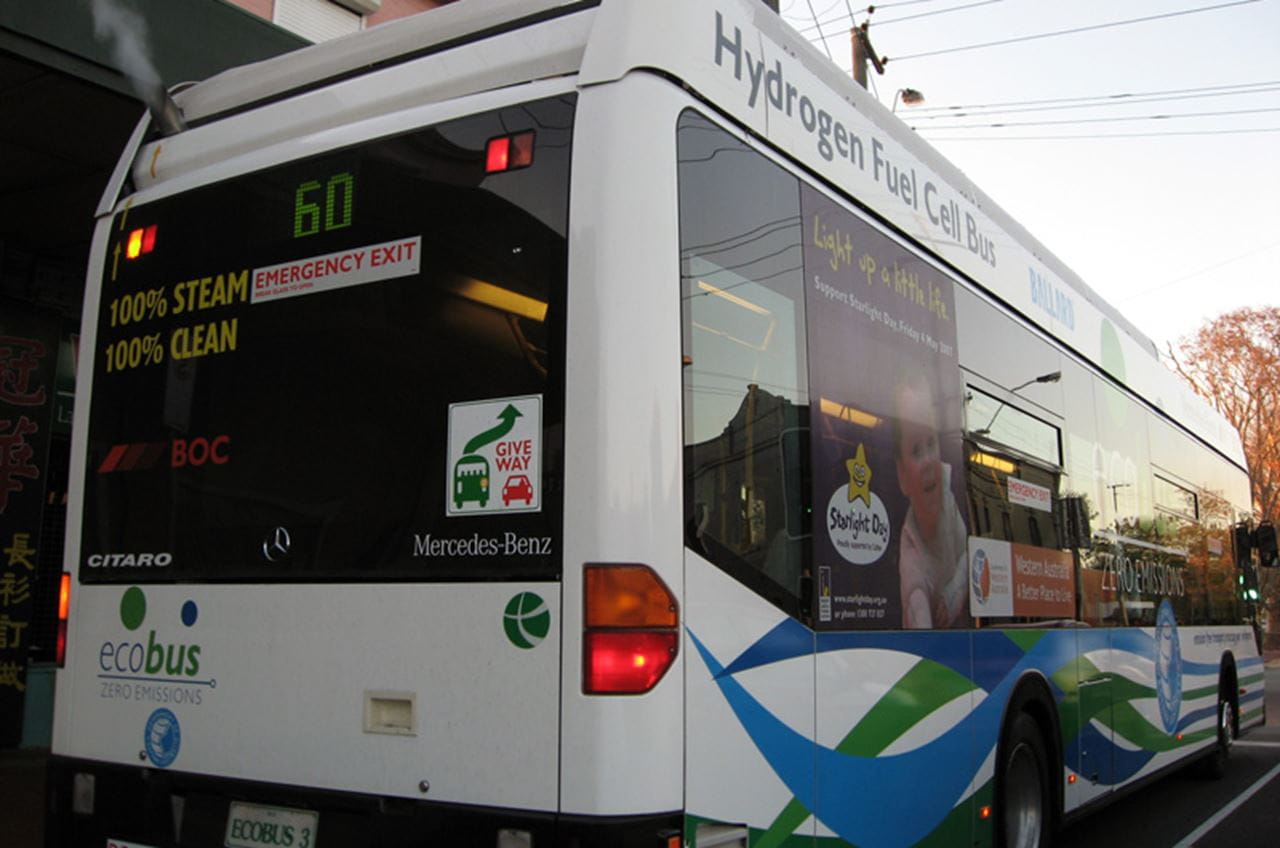 Hydrogen fuel cell bus
