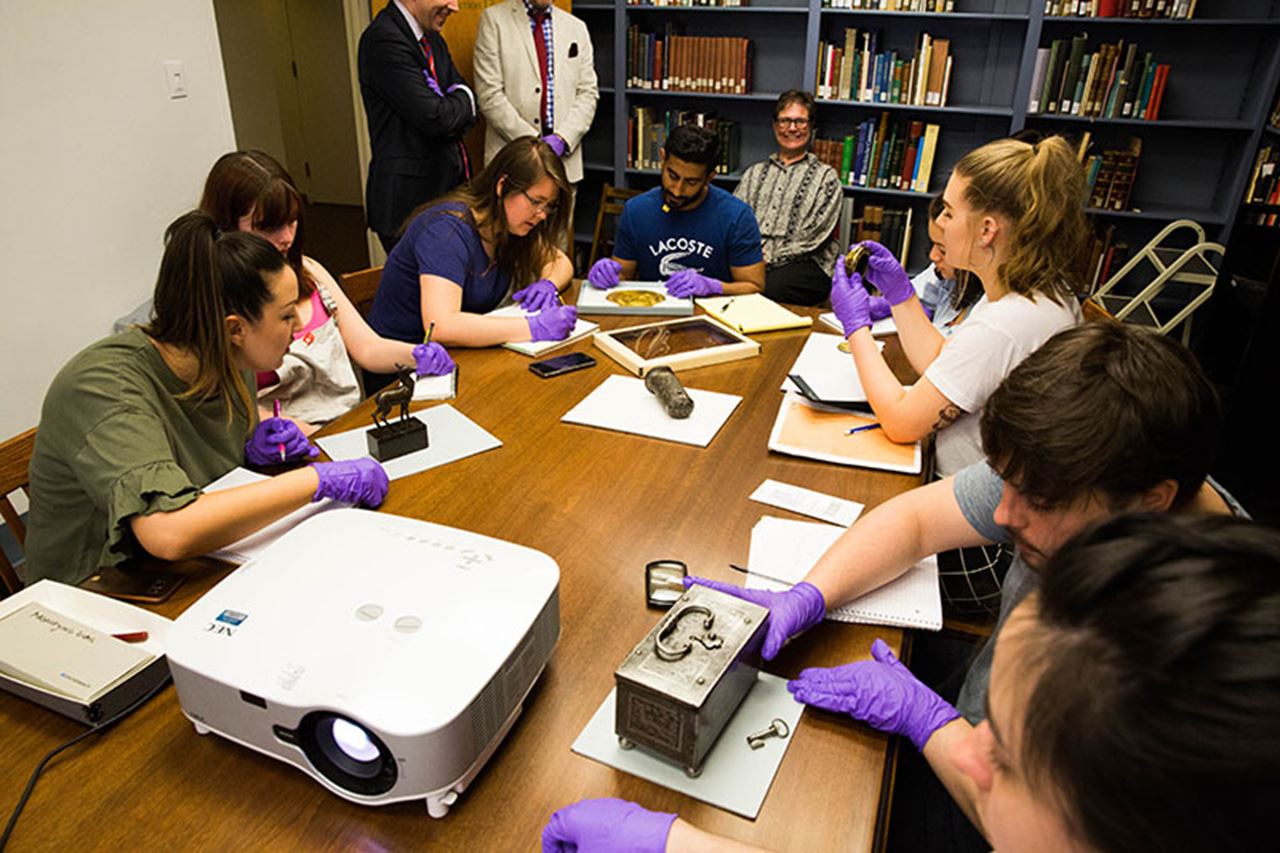 ARTH 150 class at the Philadelphia Museum of Art