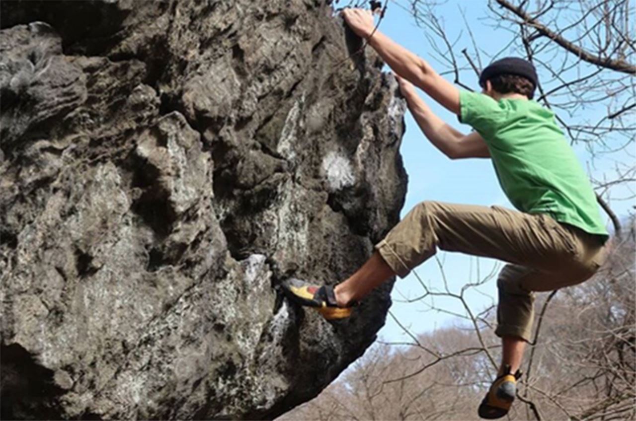 Nico Añón climbing on the Wissahickon Valley Trail. Photo courtesy of Emma Whitehouse.