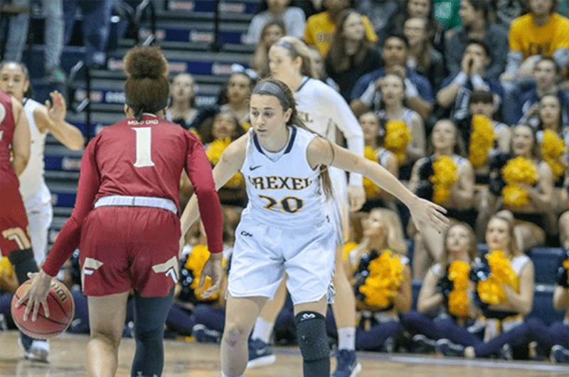 ﻿2018 CAA Rookie of the Year Hannah Nihill of the women's basketball team.