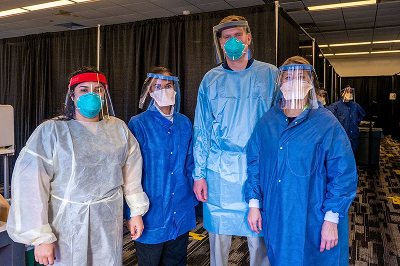Volunteers at Drexel's COVID-19 testing site in Race Hall. Photo by Jeff Fusco.