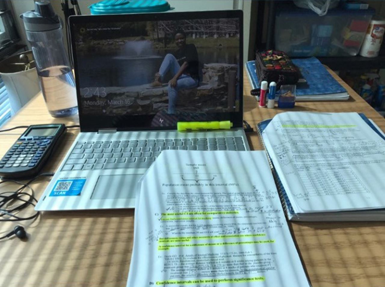 A photo taken by Ruth Buh, a first-year graduate student in the Infectious Disease Master’s Program living in Stiles Hall this term, of a typical quarantine day studying.