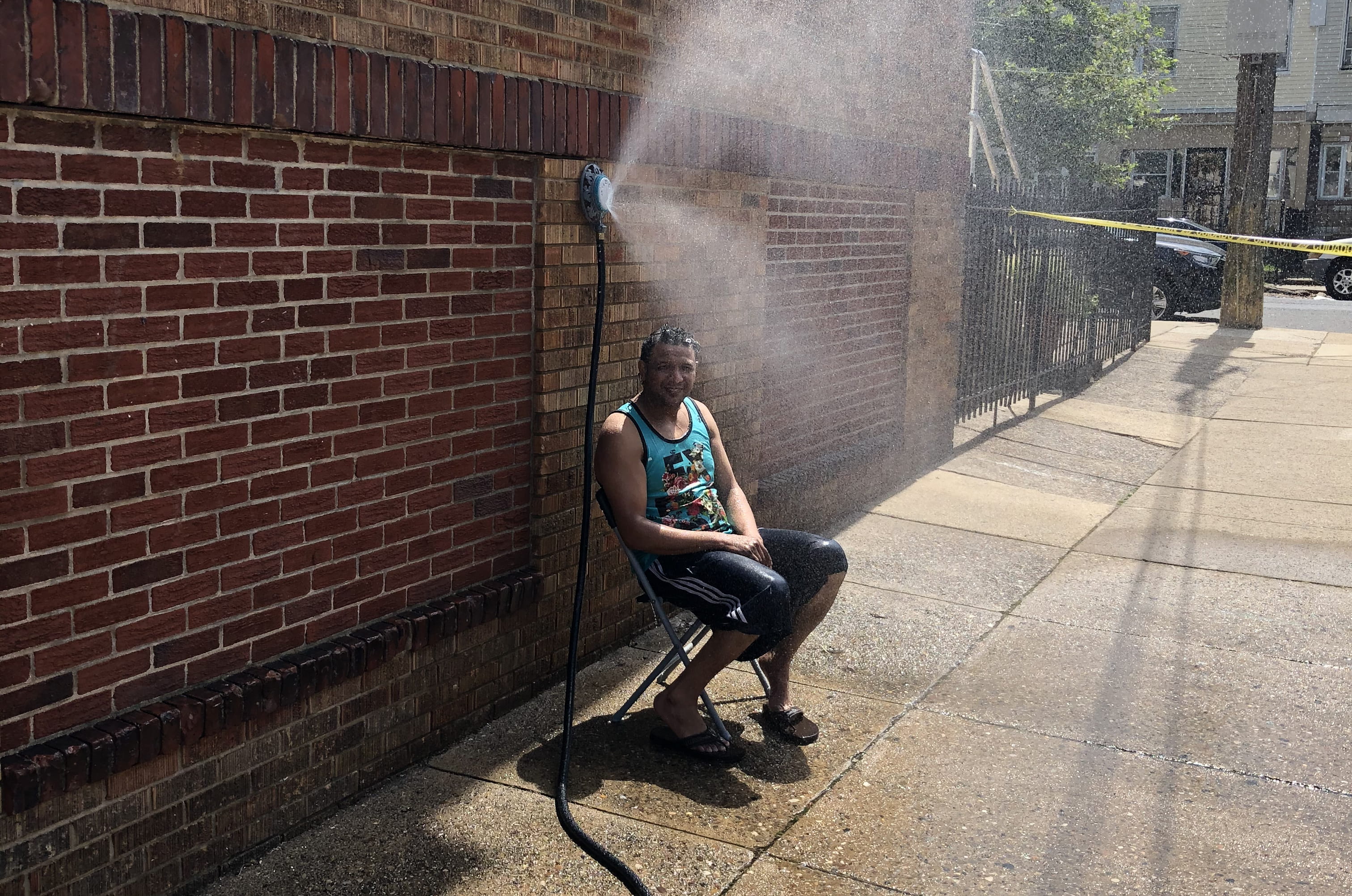 spray ground Hunting Park neighborhood