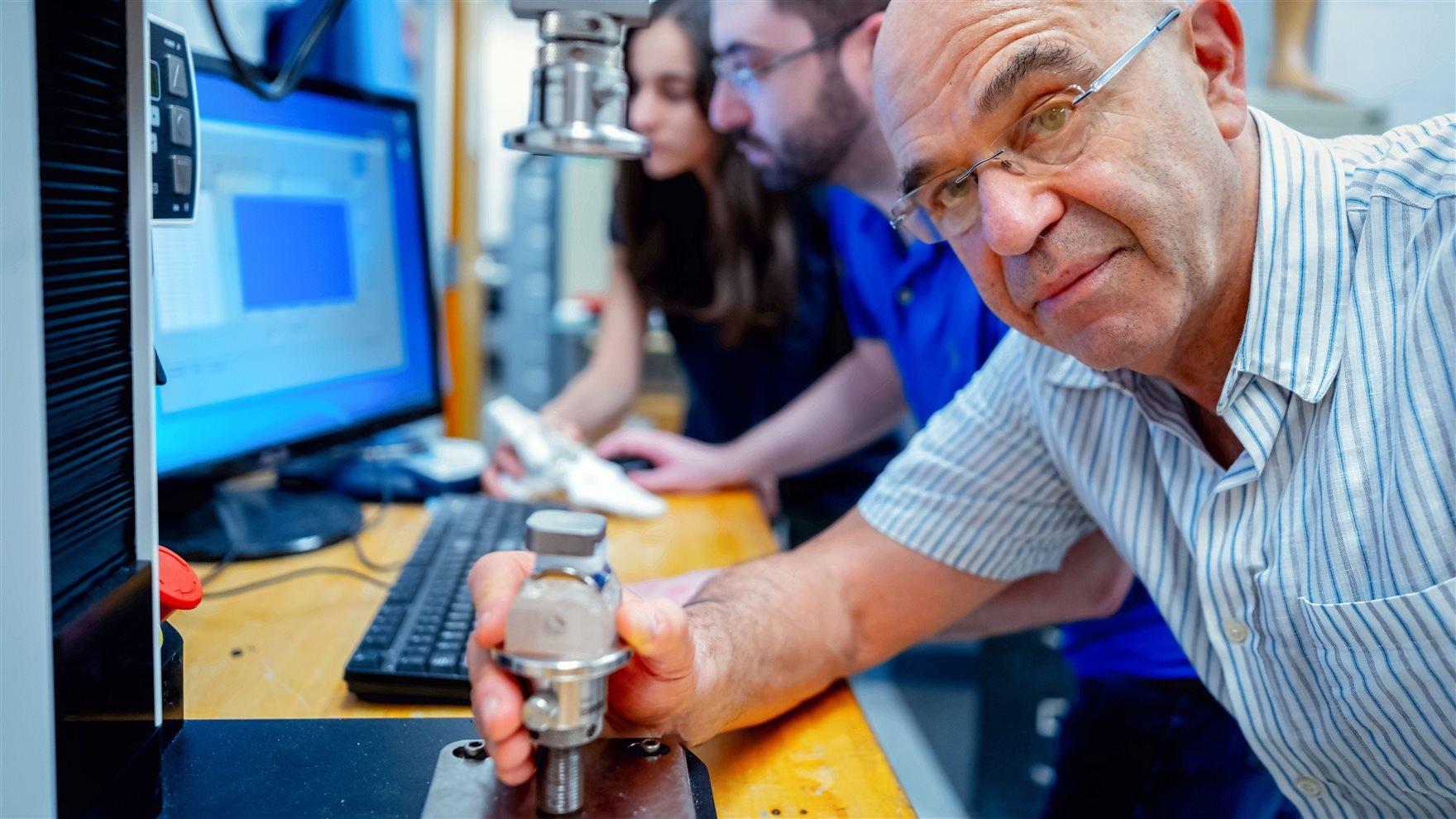 Professor Sorin Siegler