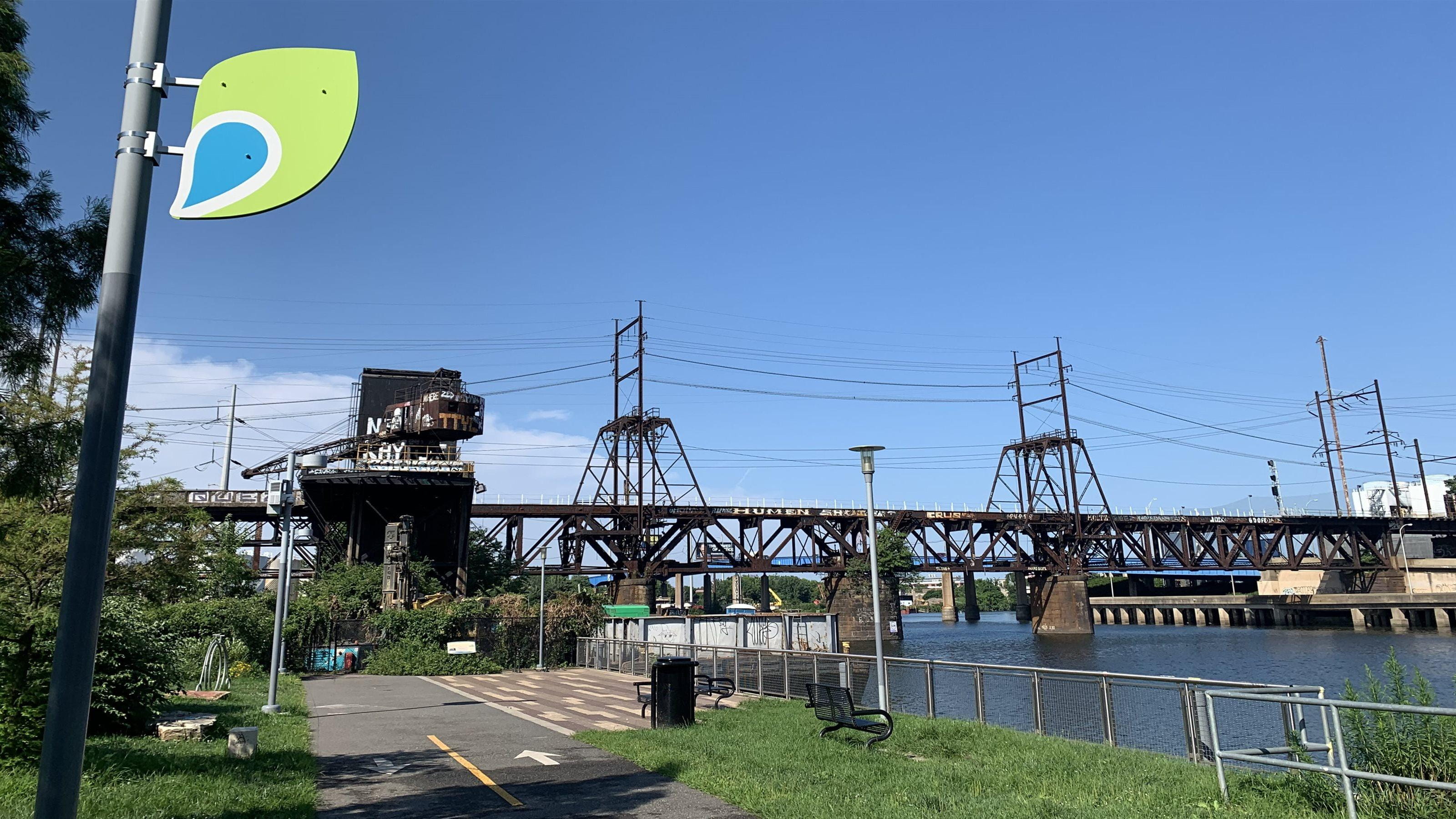 End of the Schuylkill Banks Trail.