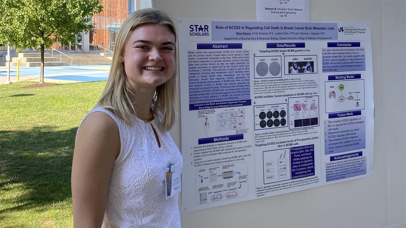Nina Haracz presenting her STAR Scholar poster.
