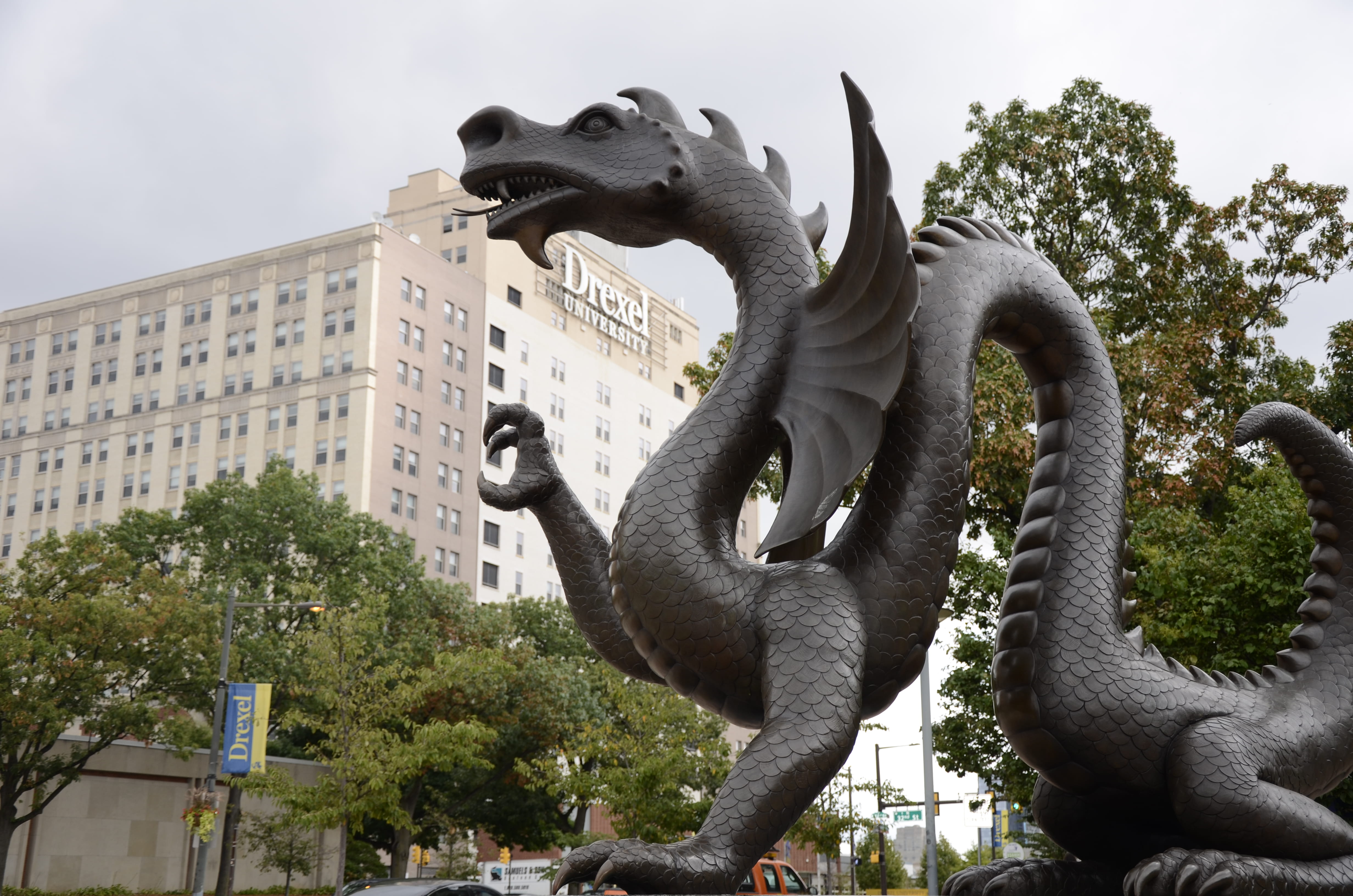 Dragon statue