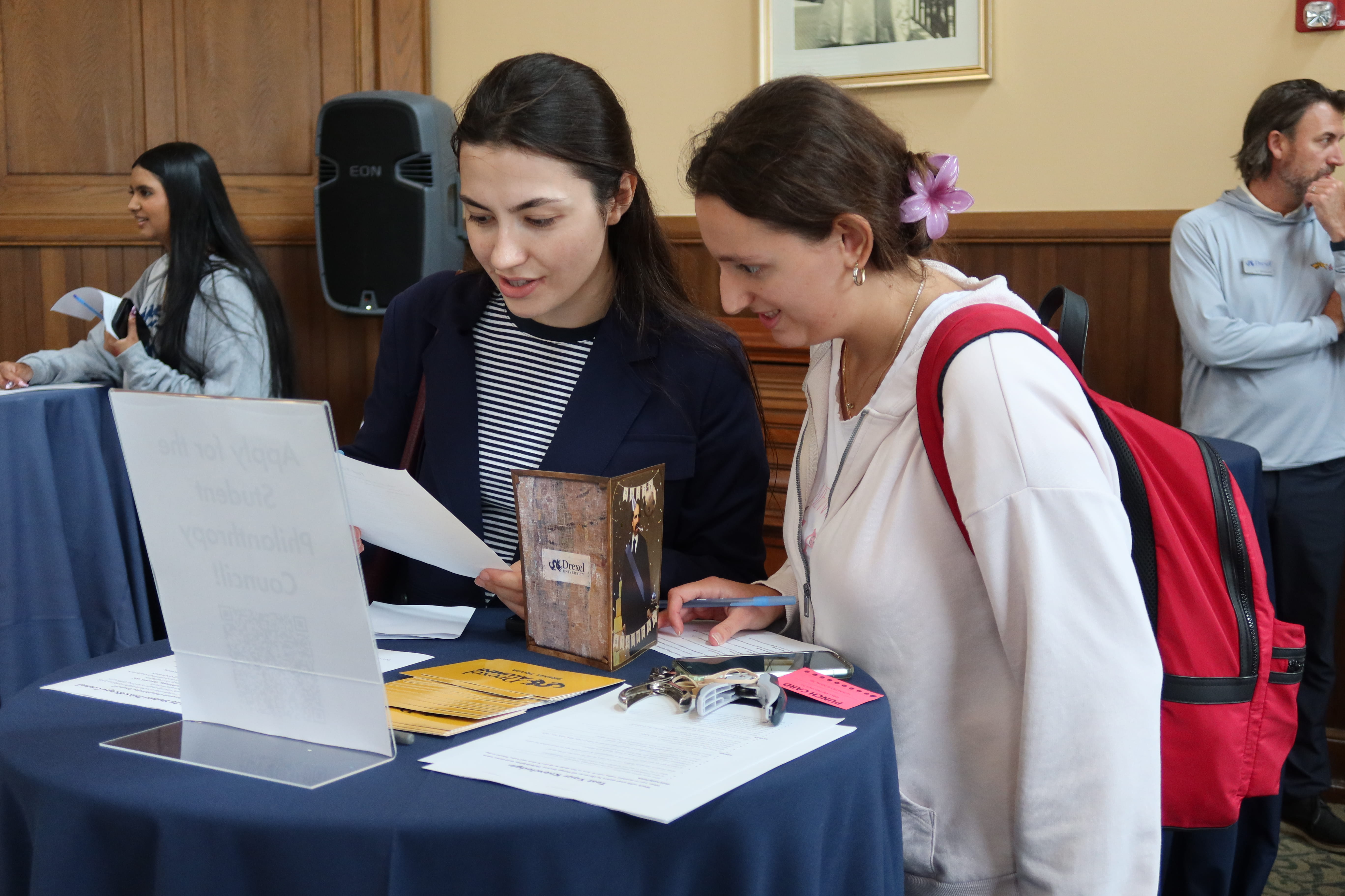 Students work on Drexel trivia