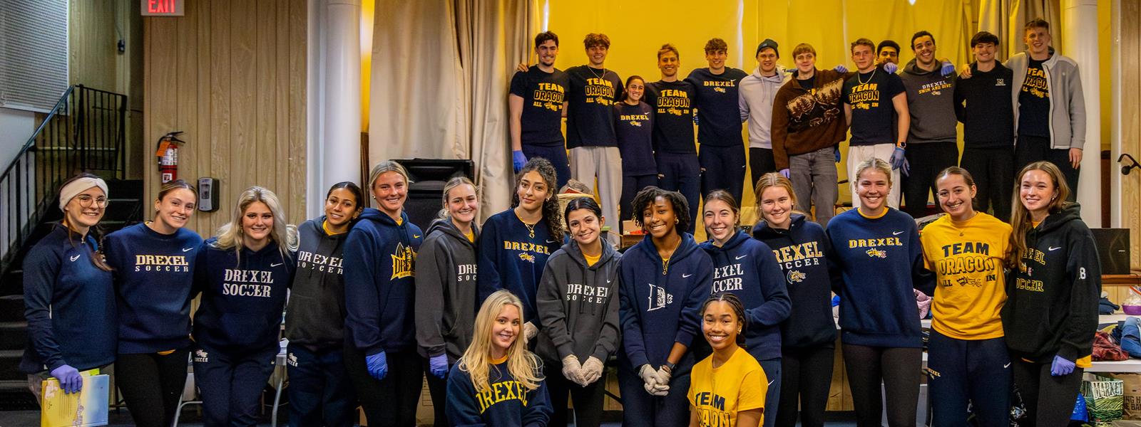 A group photo of students after volunteering