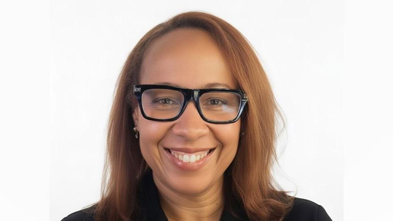Headshot of Tani saintfleur