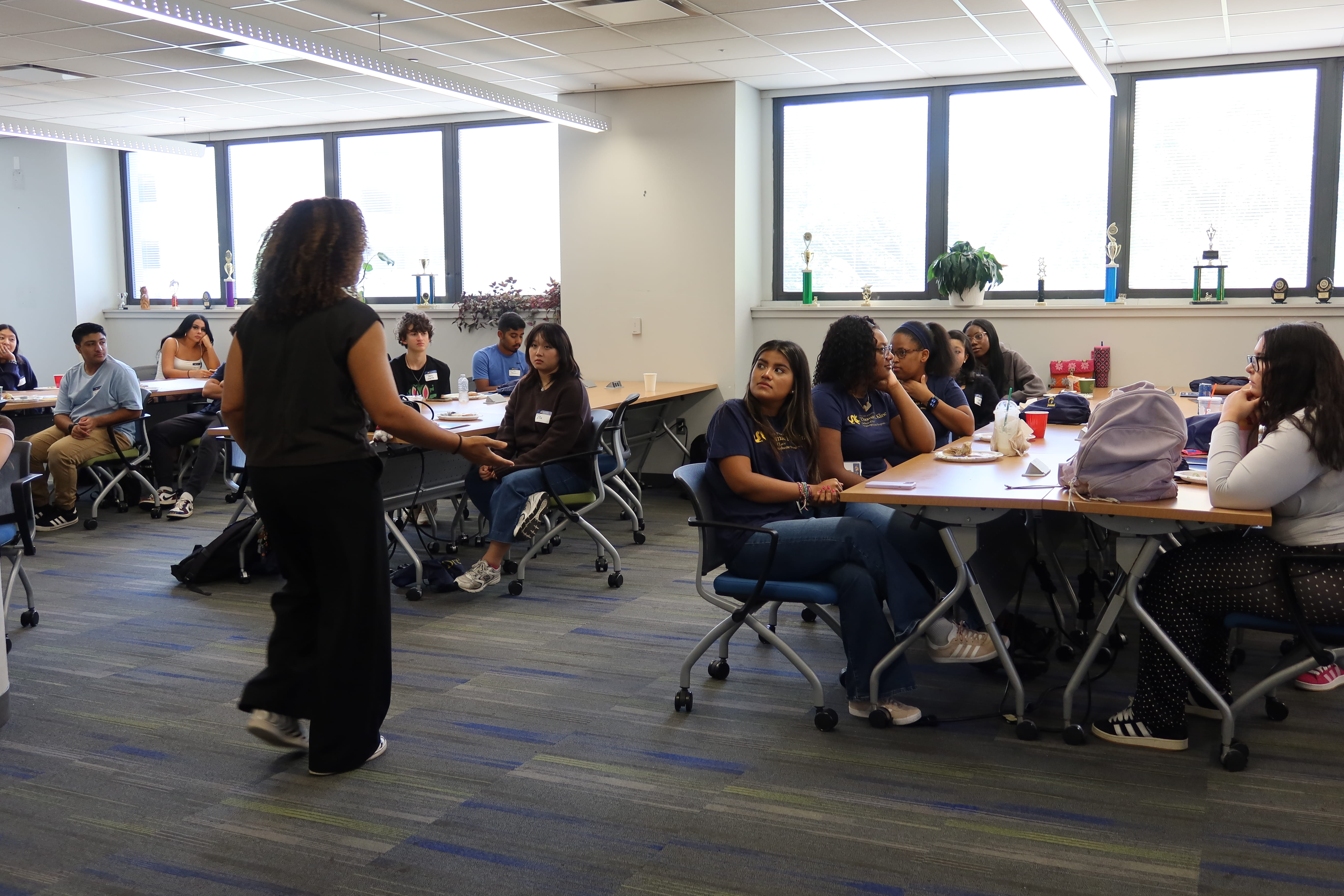Kline undergraduate students attend orientation