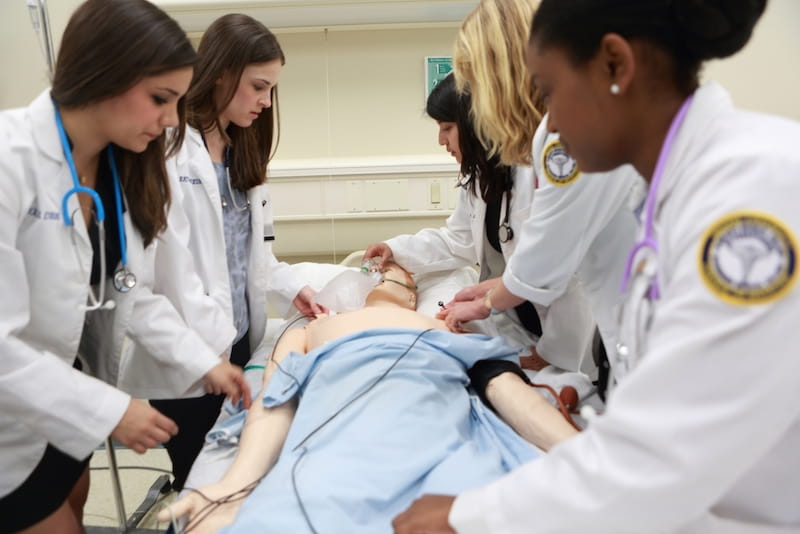 Drexel medical students in the simulation lab. 