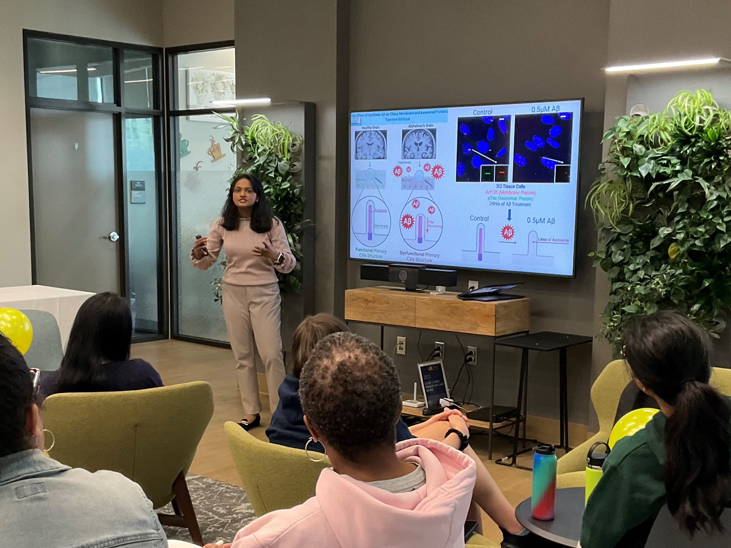 Tasneem Siddique presenting at Quick Pitch Finals