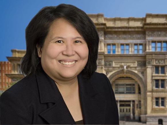 Eunice Santos Headshot