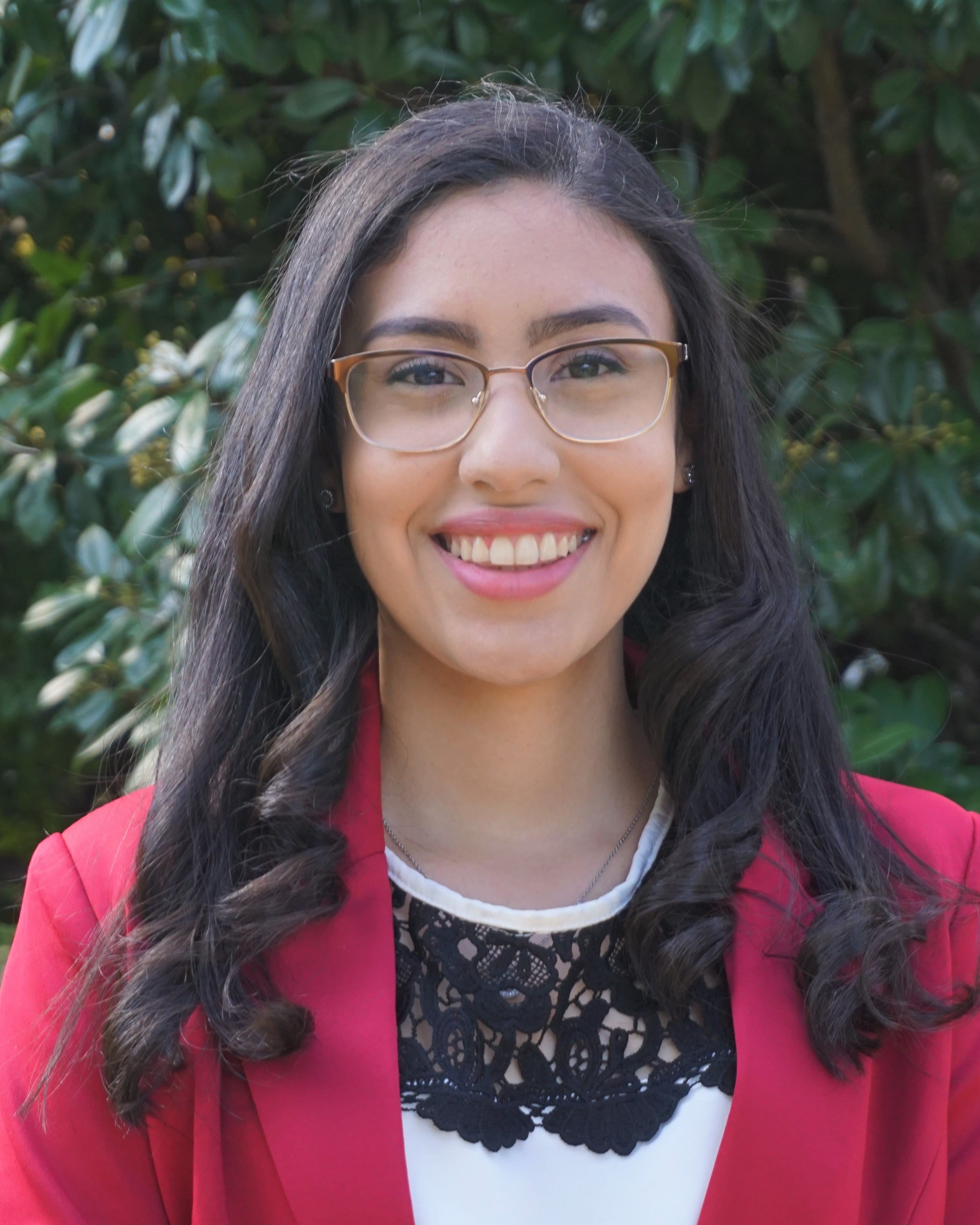 Headshot of Majo Garcia