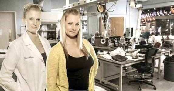 Postdoctoral student Alison Moyer