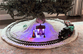Drexel CCI Grad Student Applies AI to Power Holiday Train image