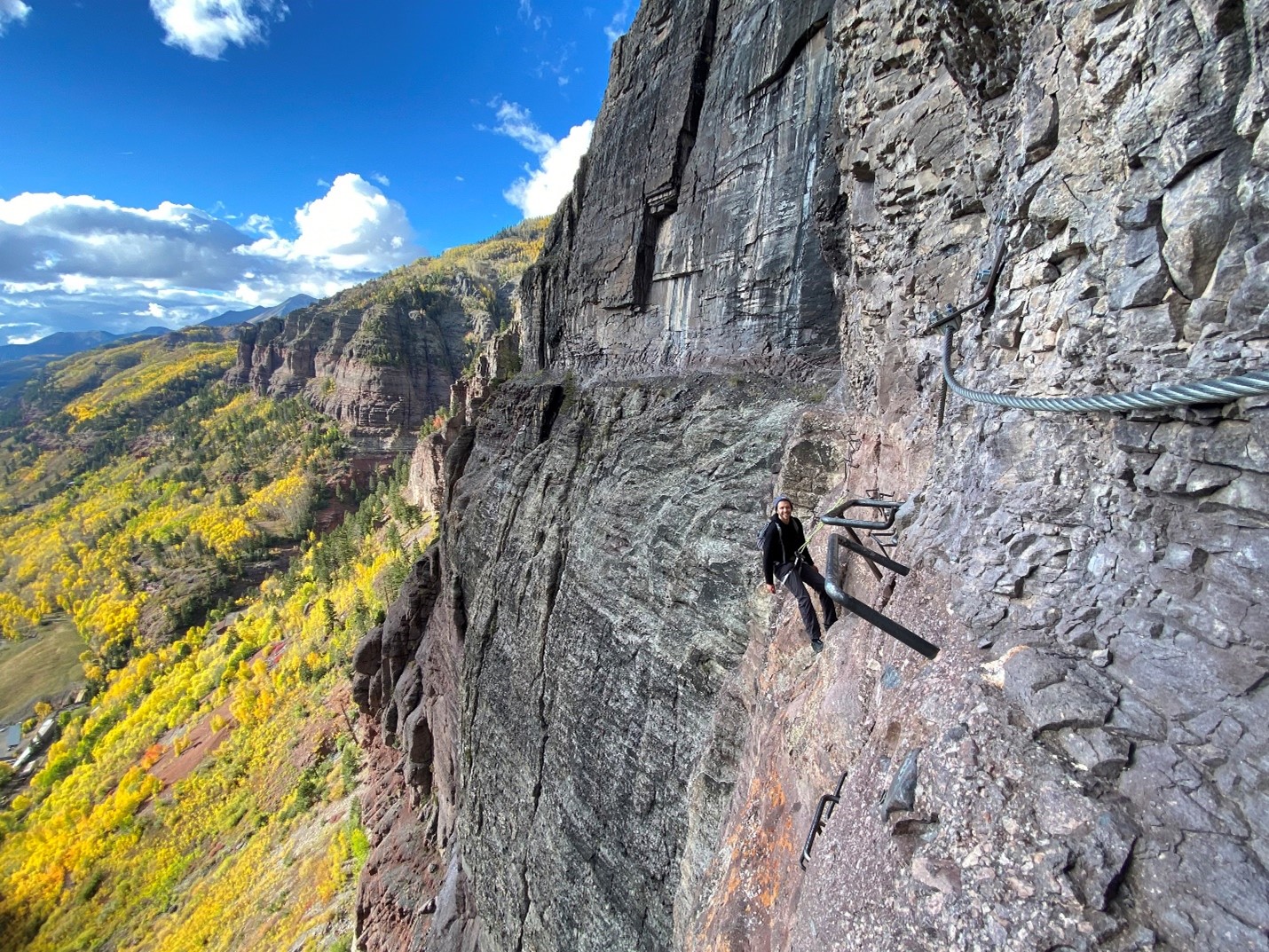 photo of PA alumnus Stephen Wolff rock climbing in Colorado