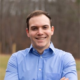 Headshot of Cameron Harrington