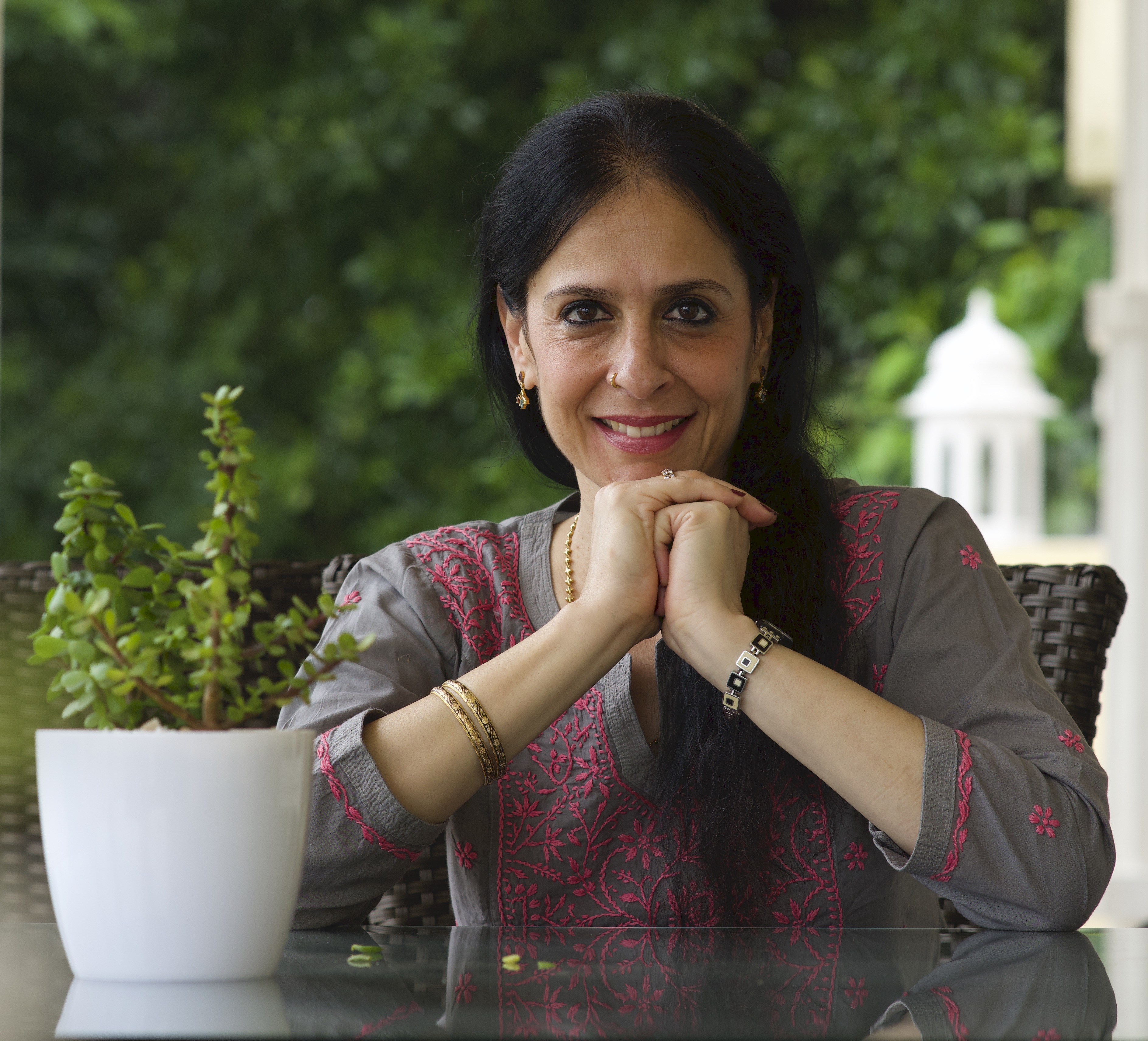 Headshot of Nalini Prakash