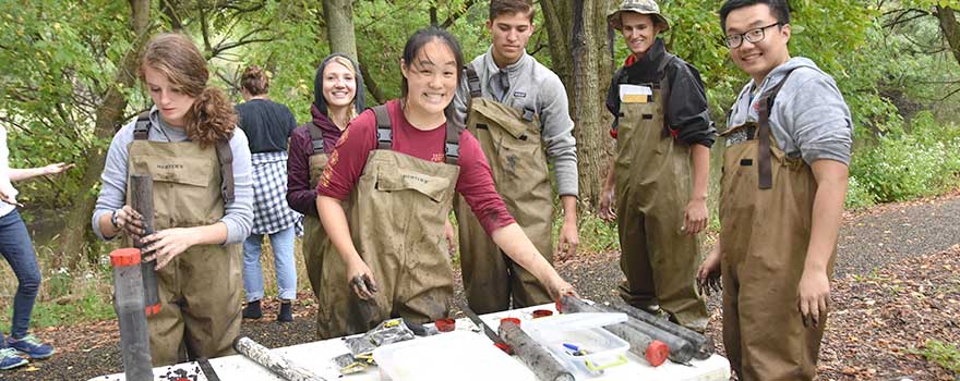 Drexel environmental science majors learn by doing and gain career-relevant experience from the very start of their academic journey.