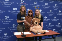 Students from Drexel's Story Medicine class at the Children's Hospital of Philadelphia