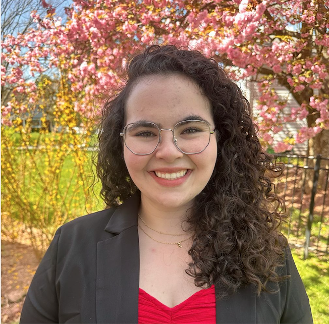 Emily Flanders headshot