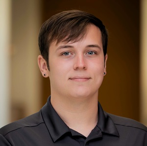 Hunter Gashi headshot