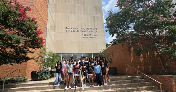 Students gather in front of Nesbitt Hall on Drexel's campus