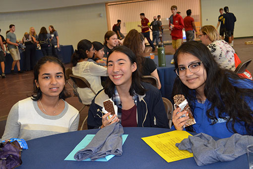 New students enjoy some ice cream treats.