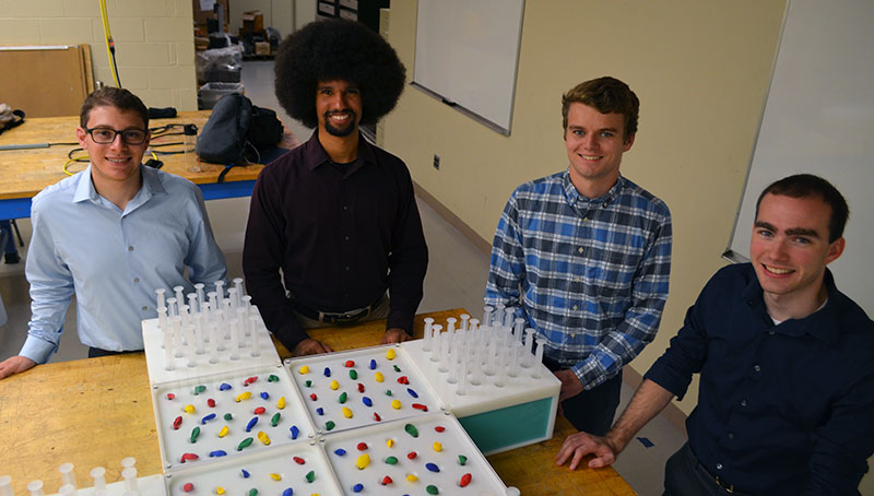 Mechanical engineering students in lab