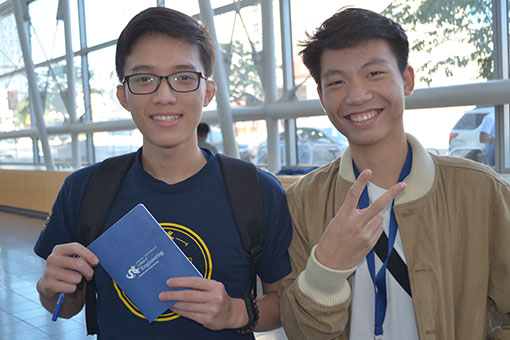 New students Simon Vo and Van Ly.